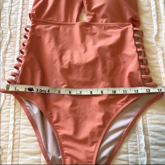 Peach Cupshe One-piece Swimsuit - Picture 3 of 4